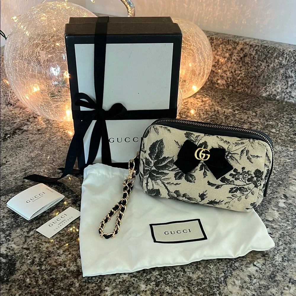 Gucci Black and Beige Floral Herbarium Bag